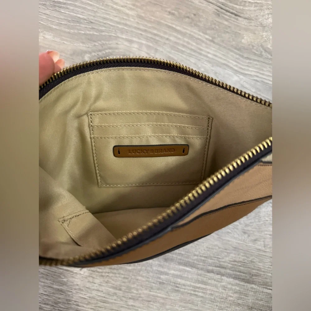 Lucky Brand Tri-Color Leather Wristlet - Picture 4 of 4